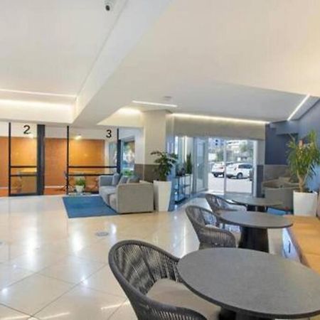 요하네스버그 Luxury, Location, & Convenience. 아파트 외부 사진